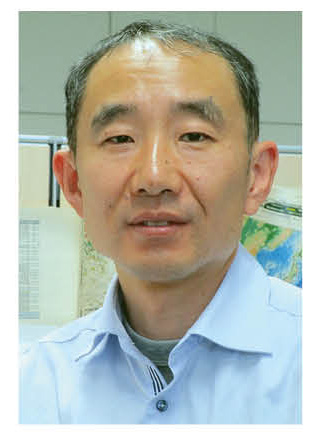 中野氏